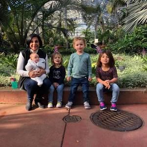 Meet your Posher, Lorraine